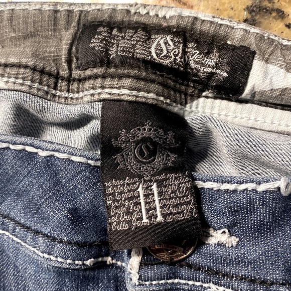 Size 11 cello jeans - Picture 3 of 4